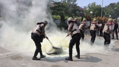 Polresta Tangerang Laksanakan Apel Simulasi Pengamanan Mayday, Hadapi Unjuk Rasa Hari Buruh Internasional